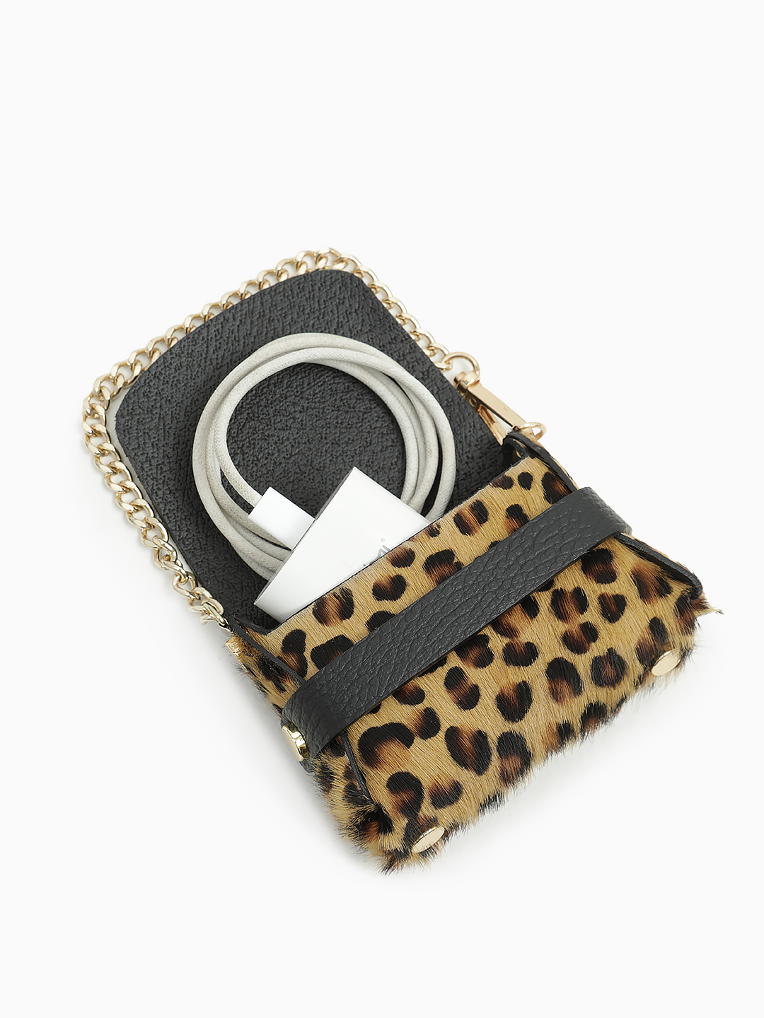 Мини-сумка подвеска из натурального меха в бежево-черном цвете мелкий принт под леопарда