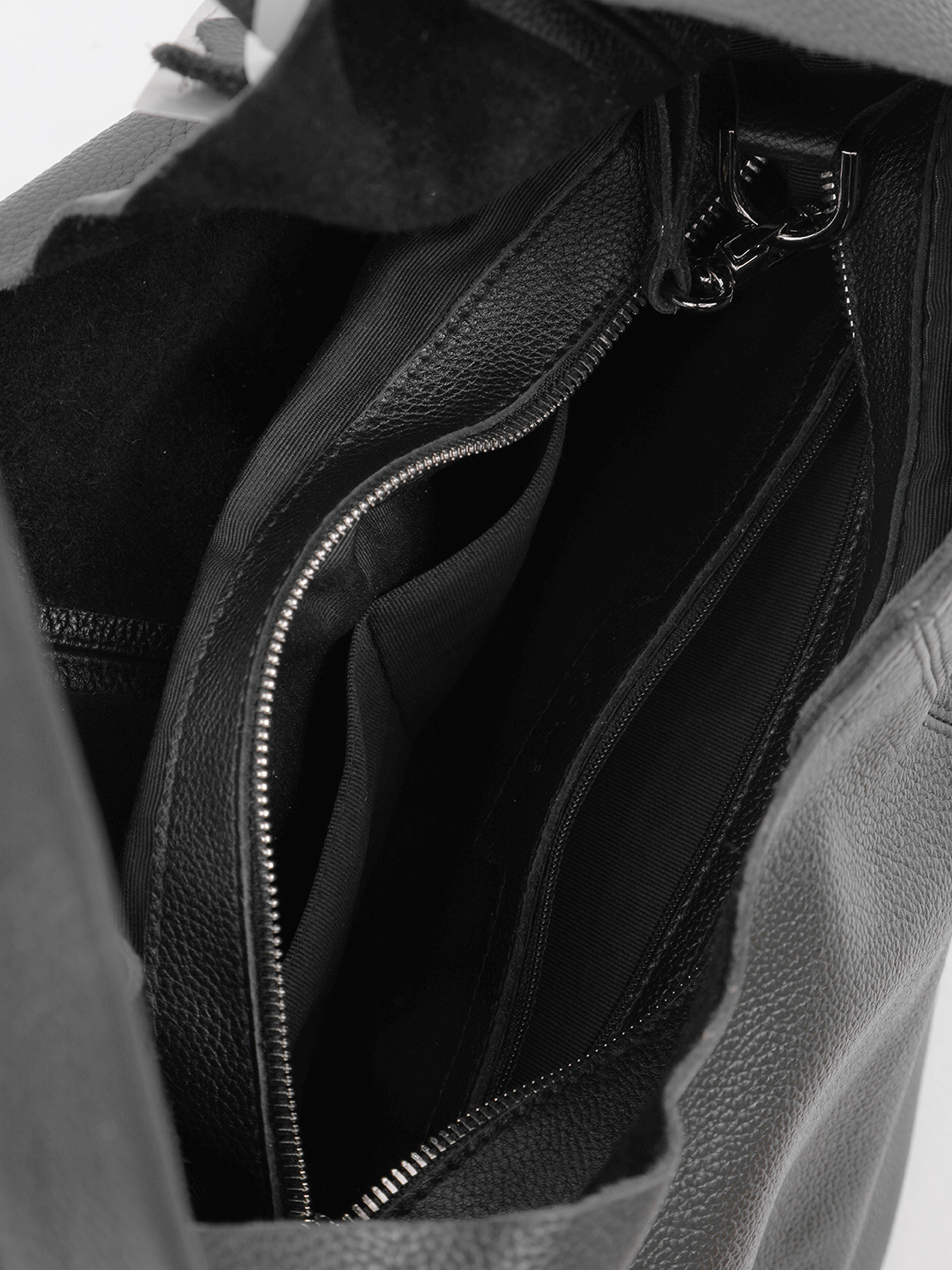 Чёрный шоппер с дополнительной косметичкой на молнии от FOLLE