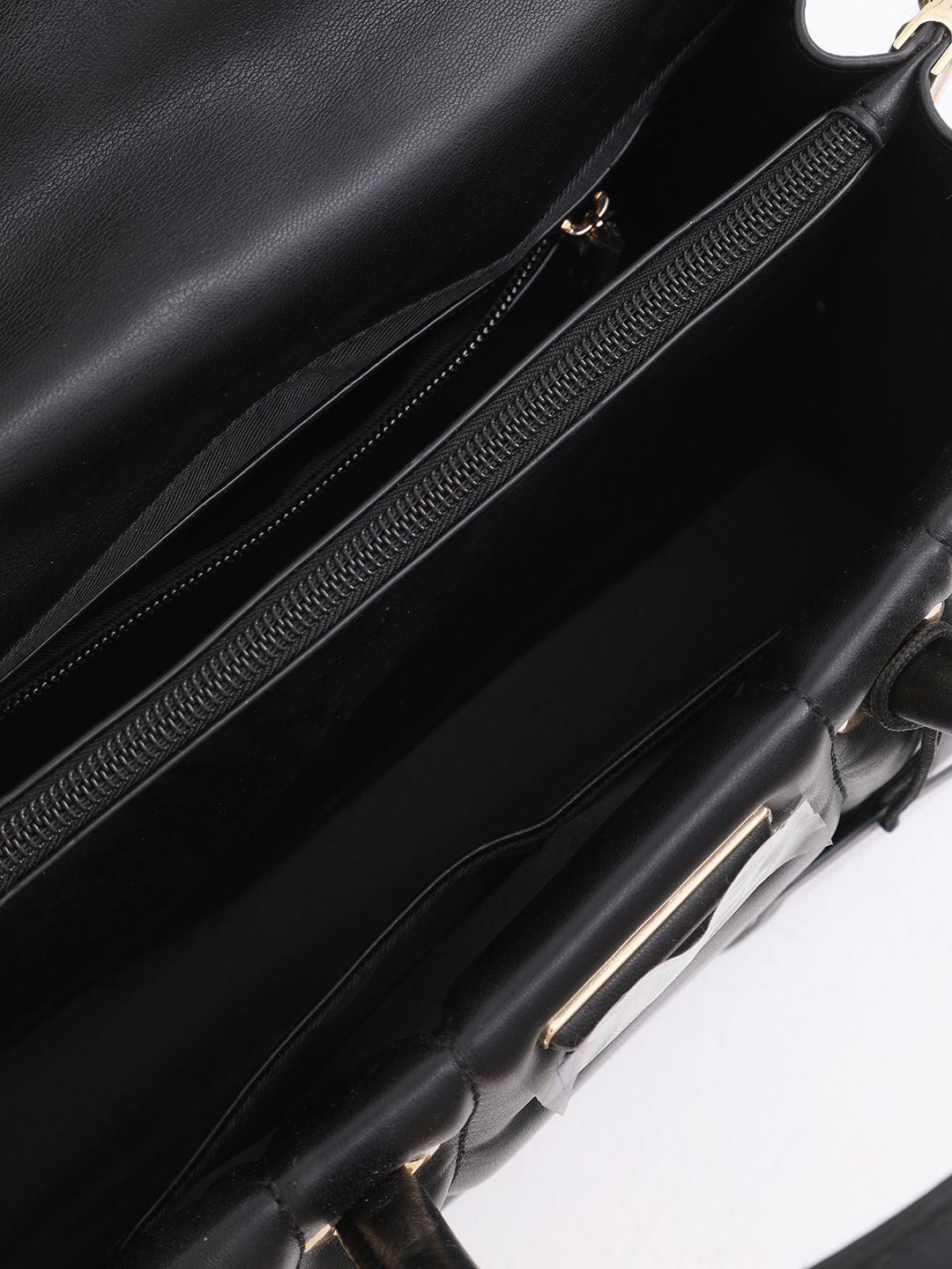 Сумка-тоут со строчкой и кожаной буквой Е от Ermanno Firenze в чёрном цвете