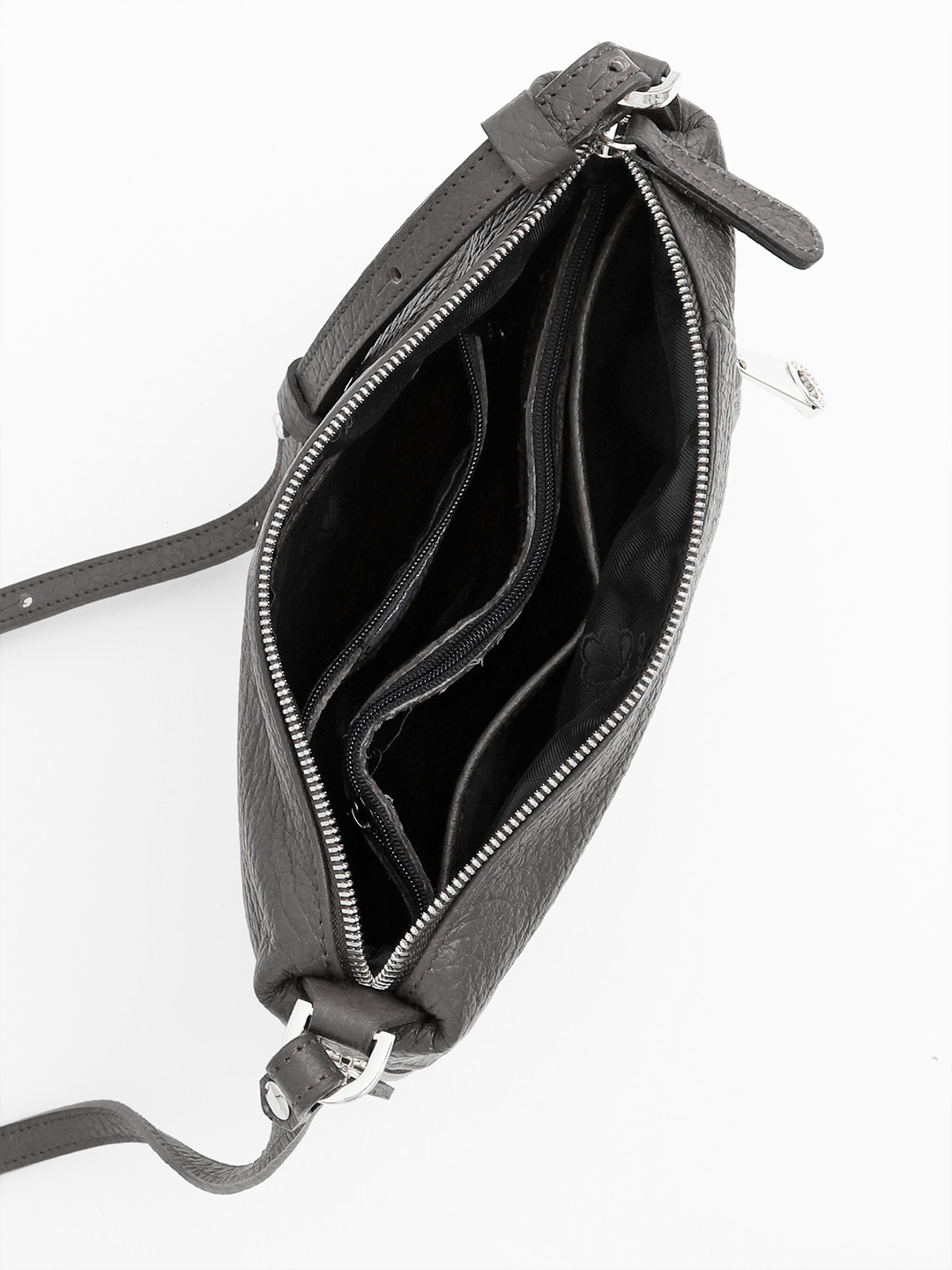 Полукруглая кросс-боди с молнией-расширителем и вертикальным карманом от Di Gregorio в сером оттенке asfalto