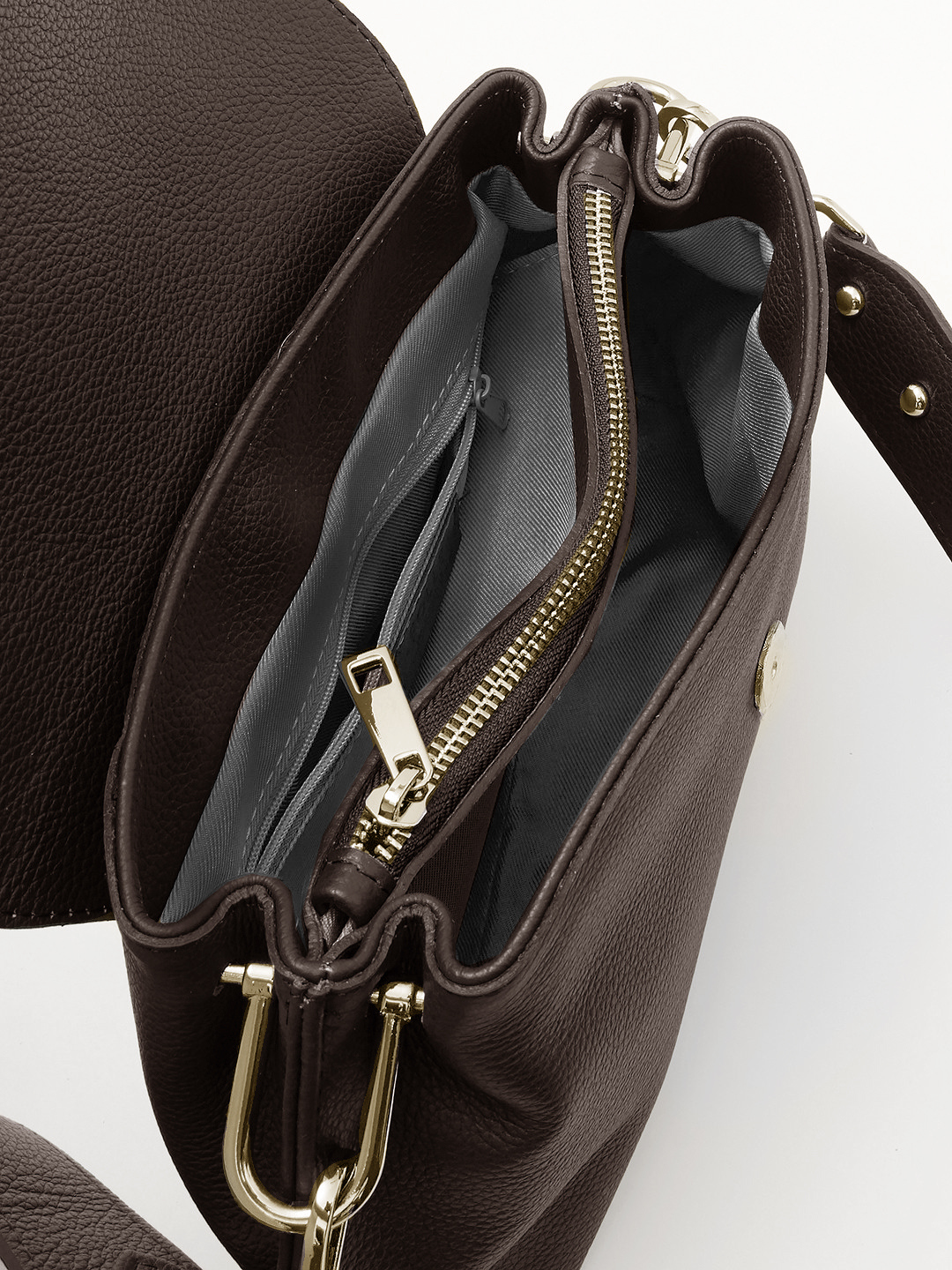 Сумка кросс-боди с фурнитурой в виде пряжки ремня от FOLLE в коричневом цвете