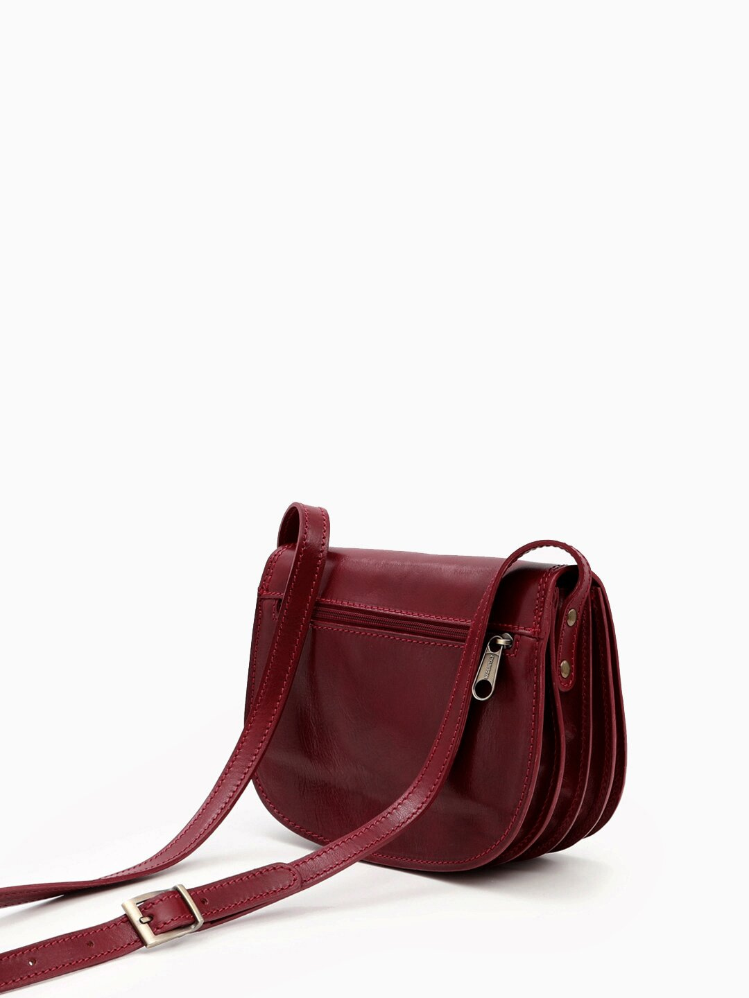 Полукруглая кросс-боди с регулируемым ремнём от FOLLE из кожи vacchetta бордового цвета