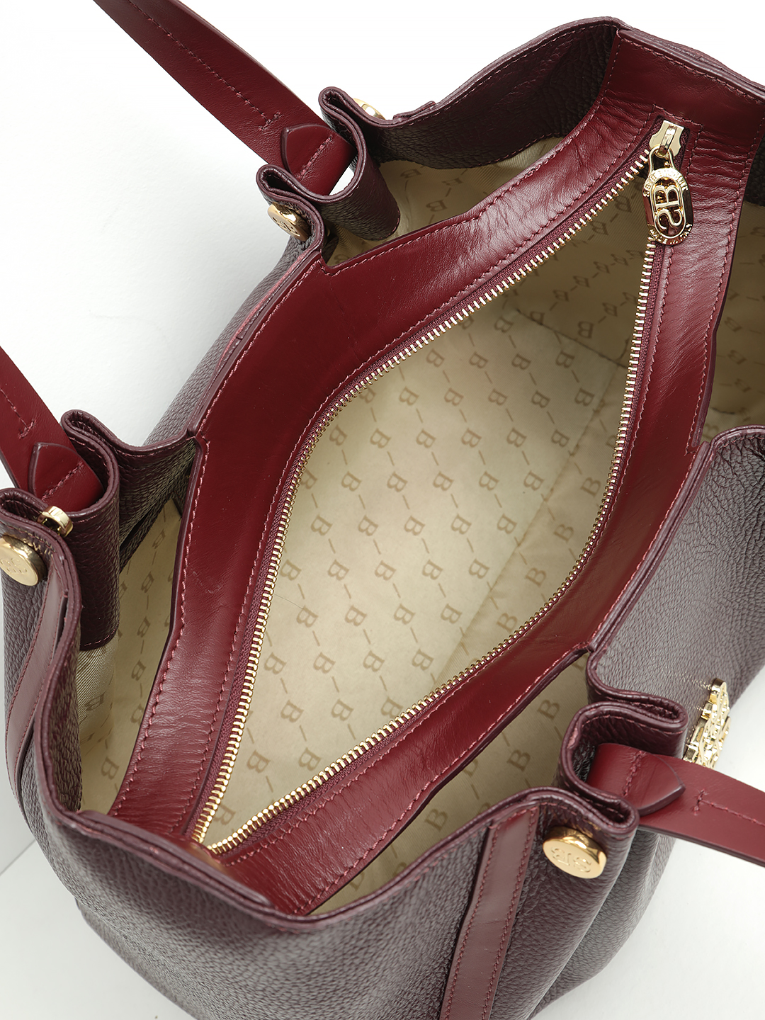 Большая классическая сумка из натуральной кожи с металлическим логотипом Sara Burglar в бордовом цвете