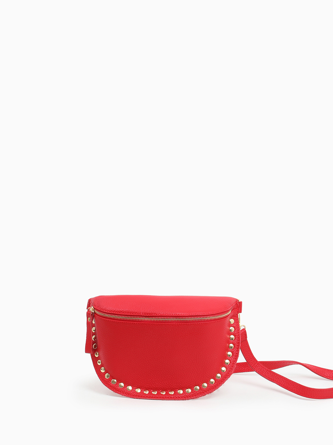Полукруглая кросс-боди с золотистыми клёпками от FOLLE в красном оттенке