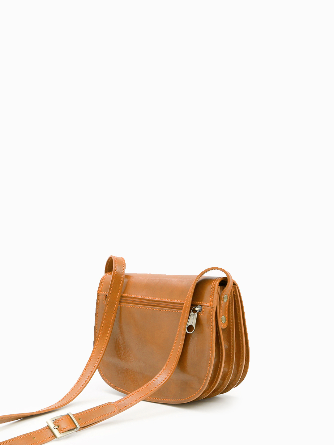 Полукруглая кросс-боди с регулируемым ремнём от FOLLE из кожи vacchetta оттенка охры