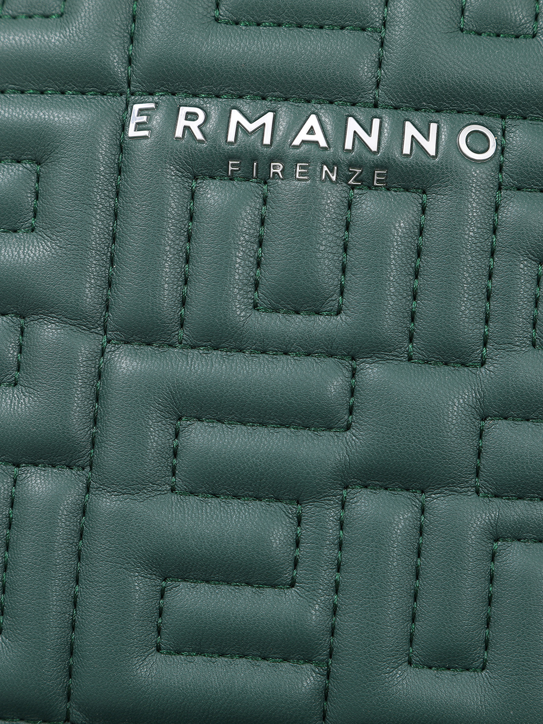 Рюкзак с рельефным брендовым узором от ERMANNO FIRENZE в зелёном цвете 