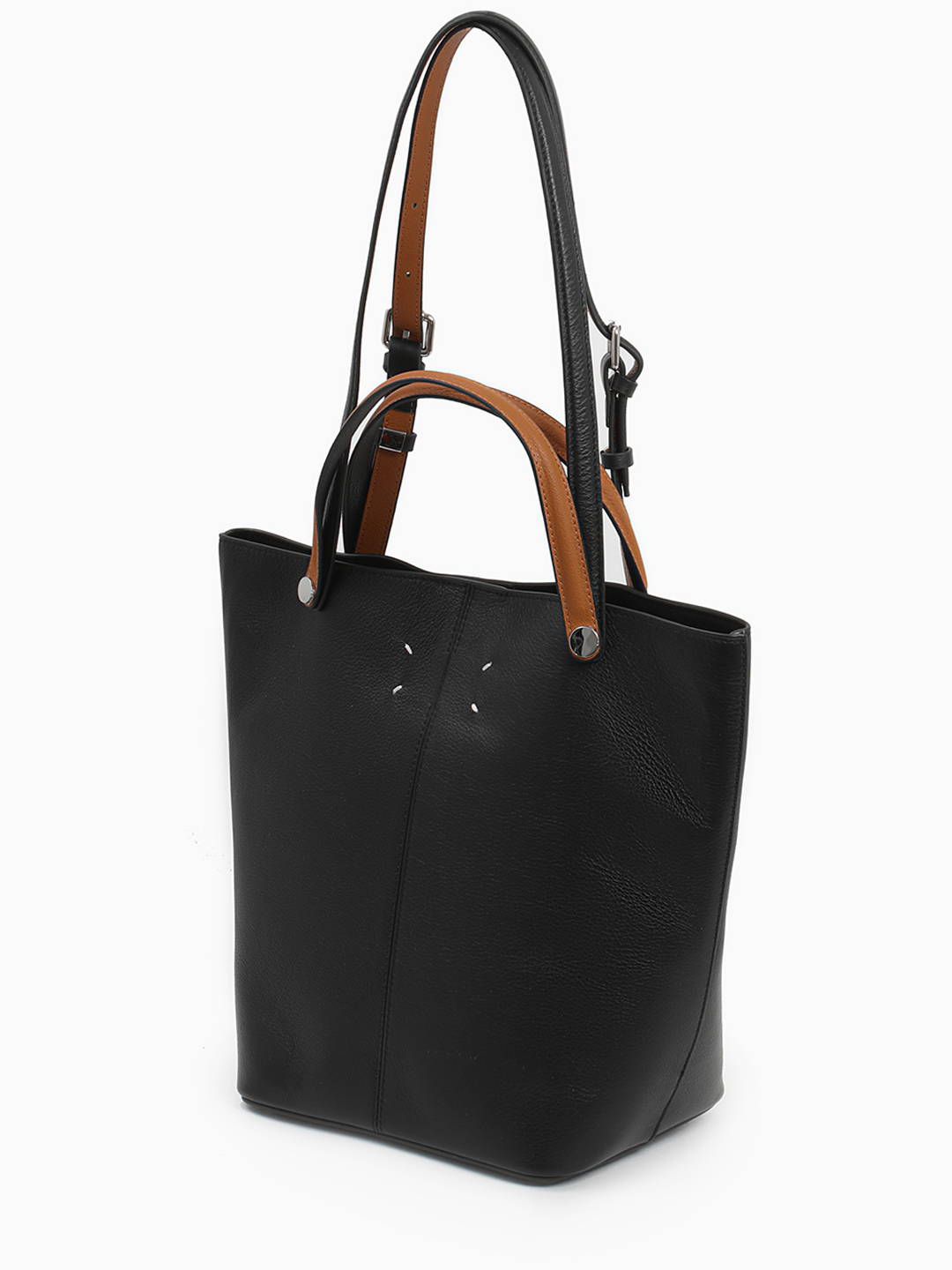 Чёрная сумка с двумя парами ручек и дополнительной косметичкой от IVORY