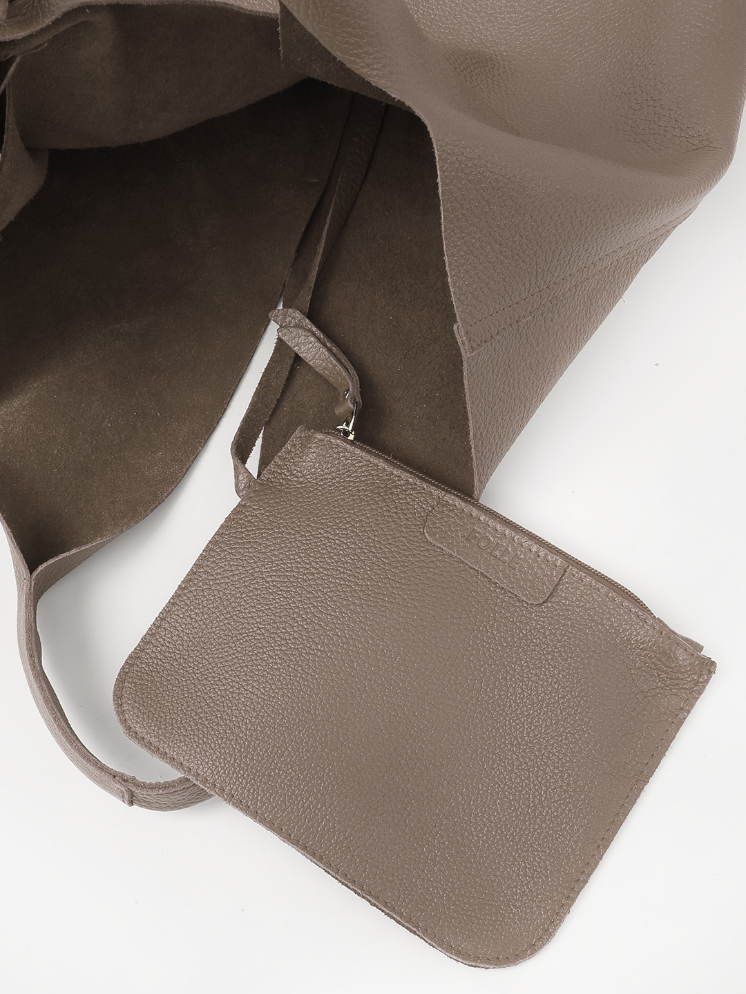 Сумка-шоппер с бантом и дополнительной косметичкой в цвете тауп от FOLLE