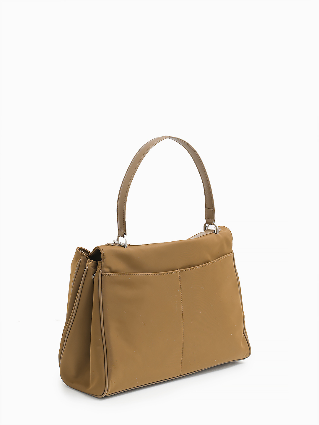 Нейлоновая сумка в размере М с фурнитурой серебристого оттенка от IVORY в медовом оттенке