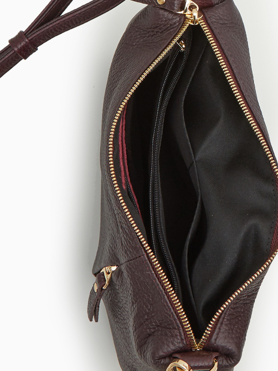 Кросс-боди на плечо с металлическим логотипом FOLLE в бордовом цвете