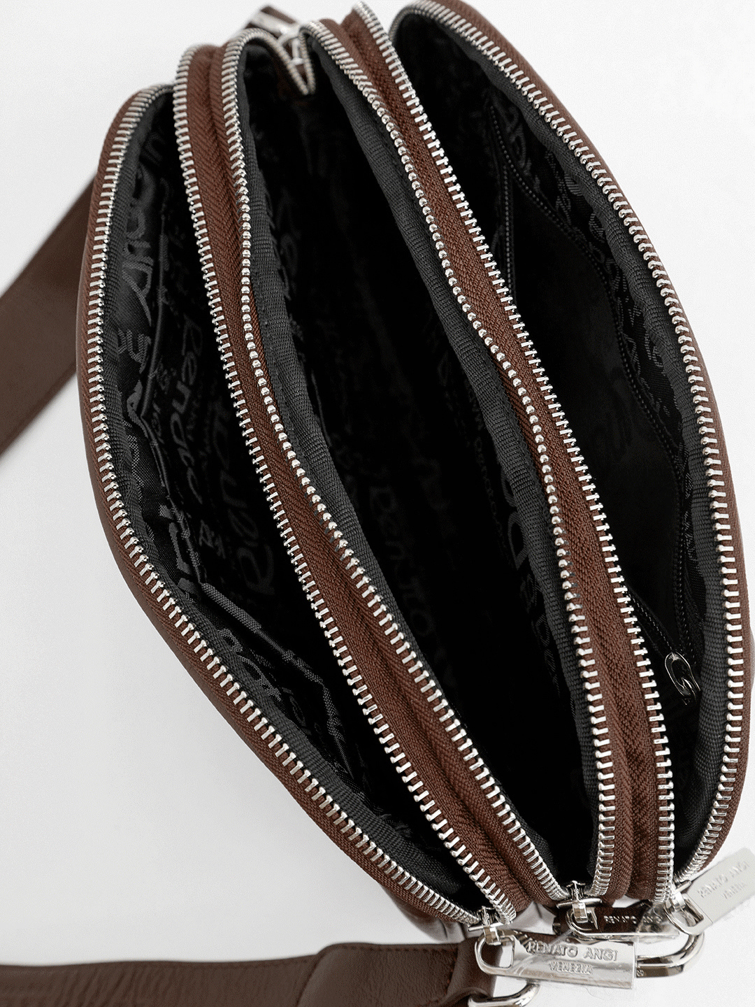 Стёганая кросс-боди с тремя отделениями и логотипом Renato Angi в коричневом цвете