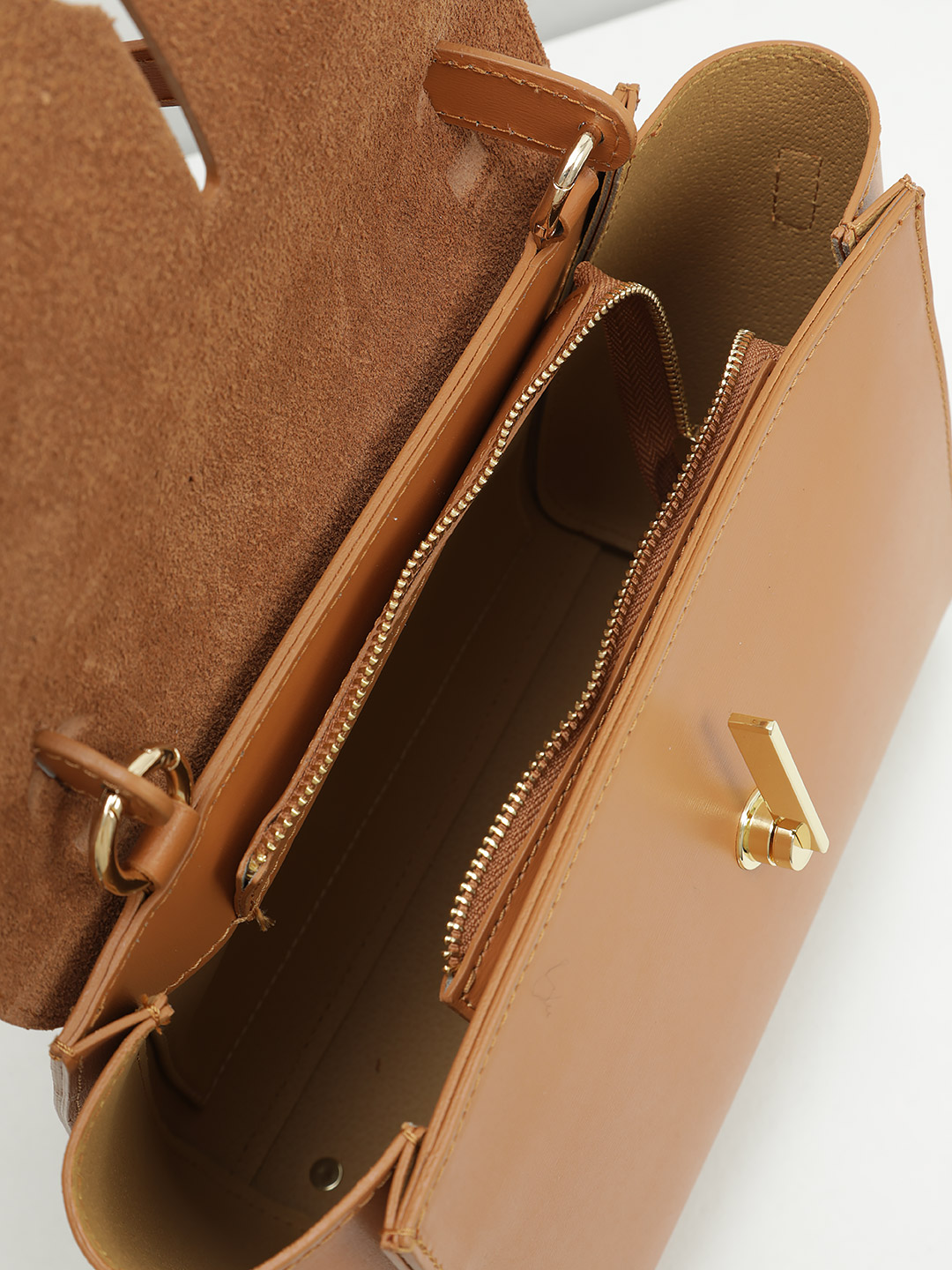 Сэтчел с поворотным замком от Be Nice из натуральной кожи рыжего цвета