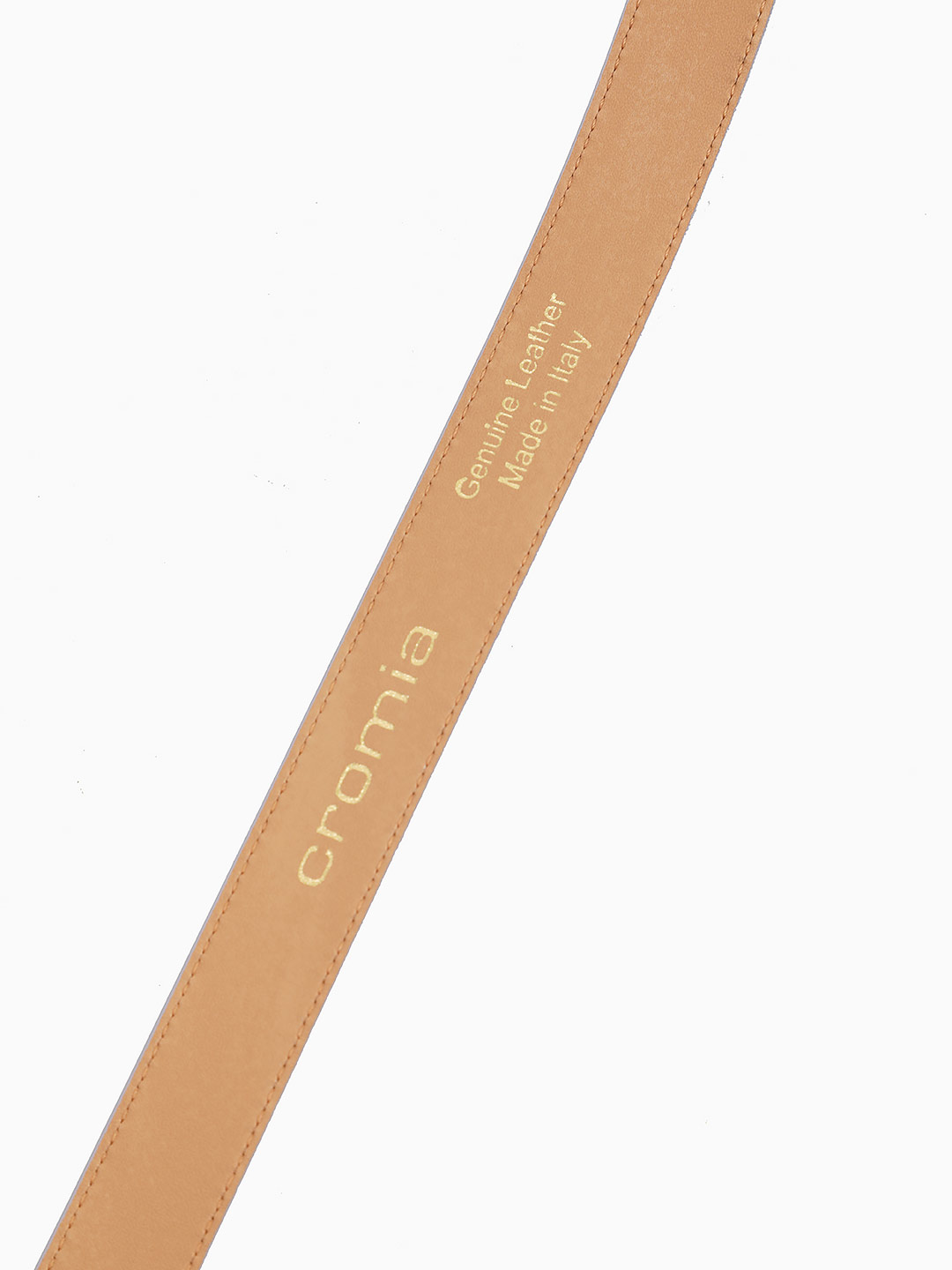 Узкий женский ремень от Cromia с пряжкой прямоугольной формы из натуральной кожи сиреневого цвета