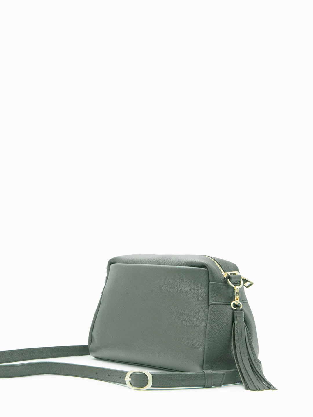Мягкая кросс-боди с кисточкой c фирменным логотипом FOLLE в шалфейном оттенке