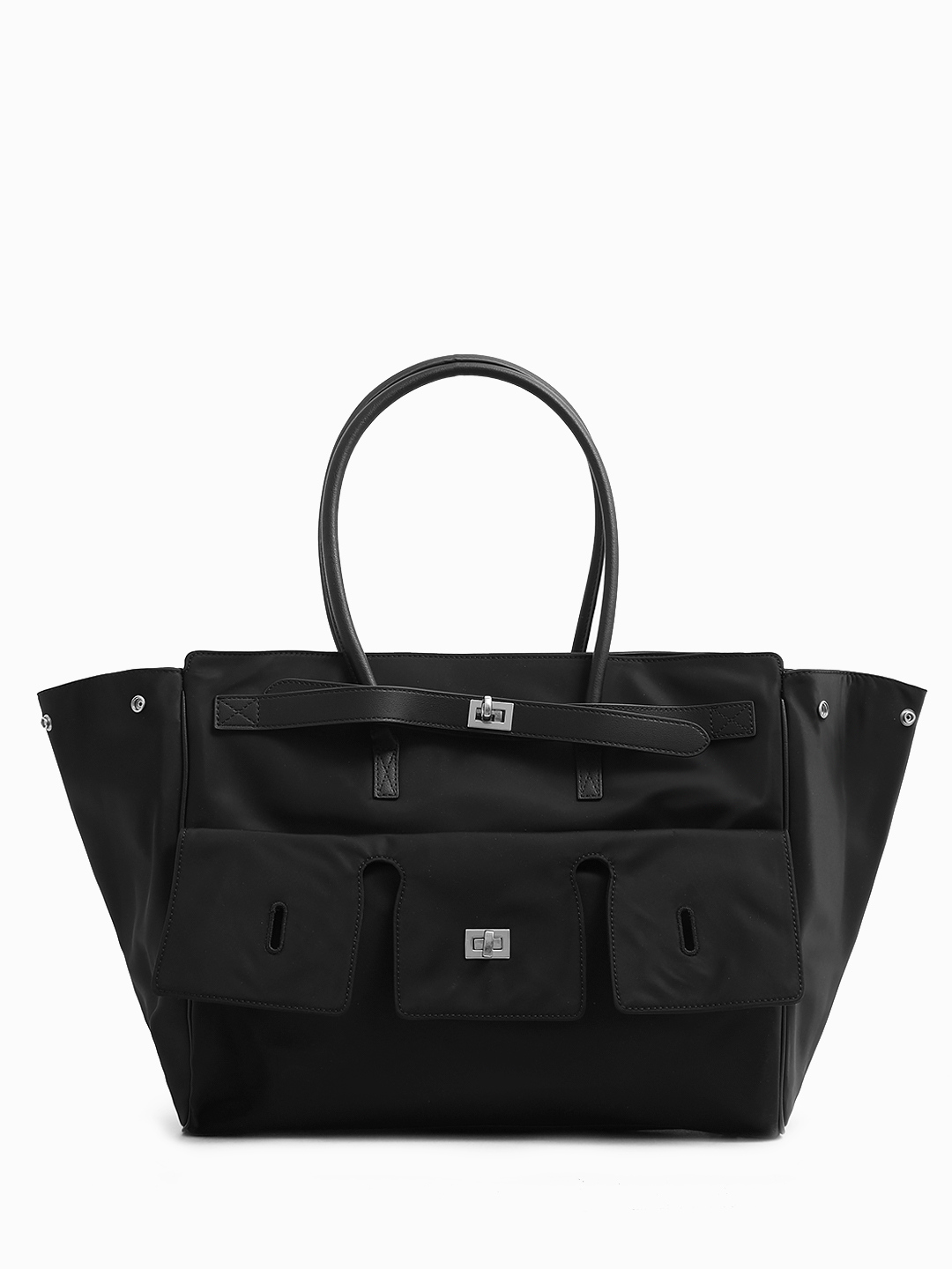 Нейлоновый шоппер с серебристой фурнитурой от IVORY в чёрном цвете