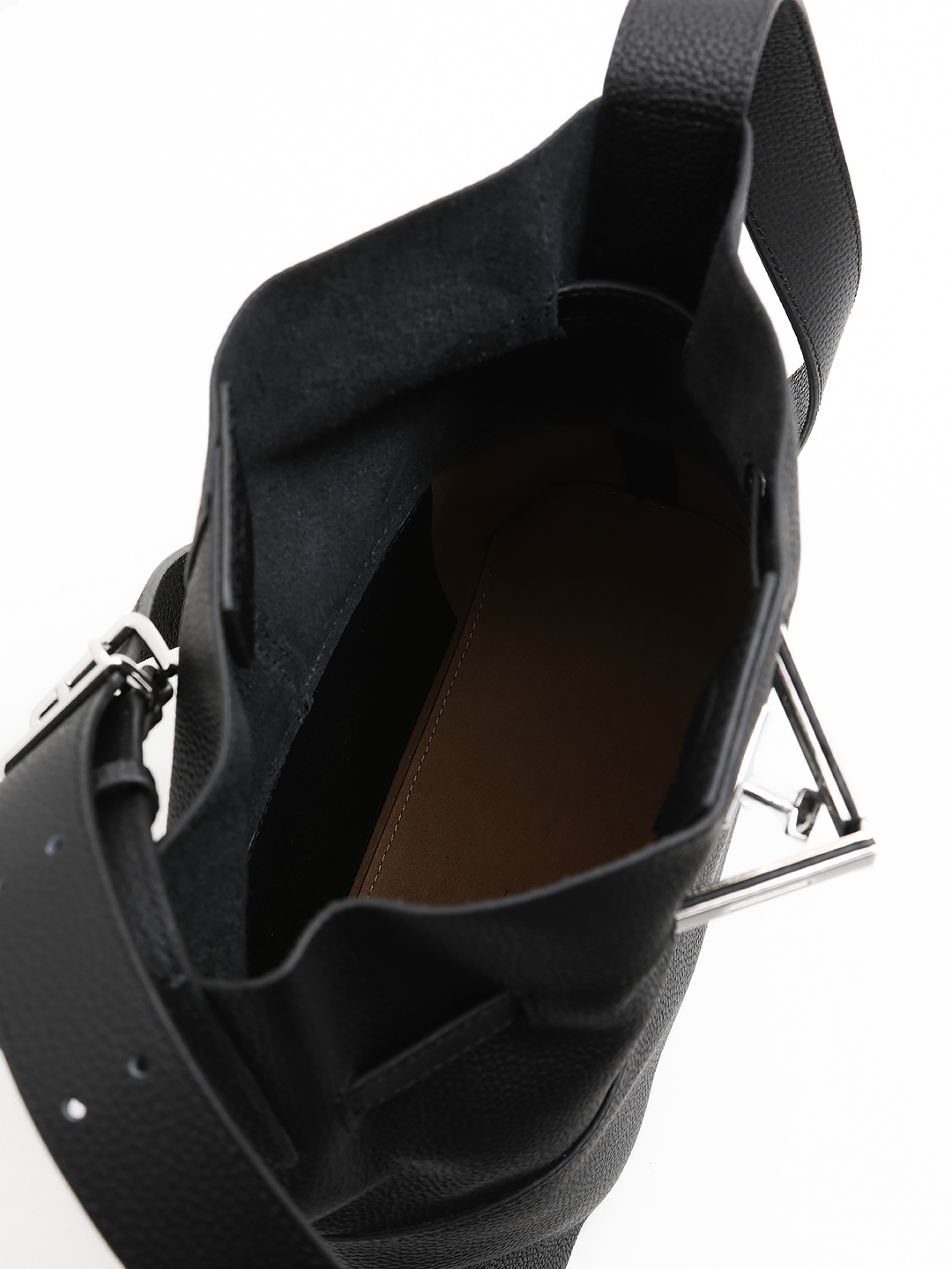 Сумка-хобо на плечо с регулируемой ручкой от IVORY в чёрном цвете