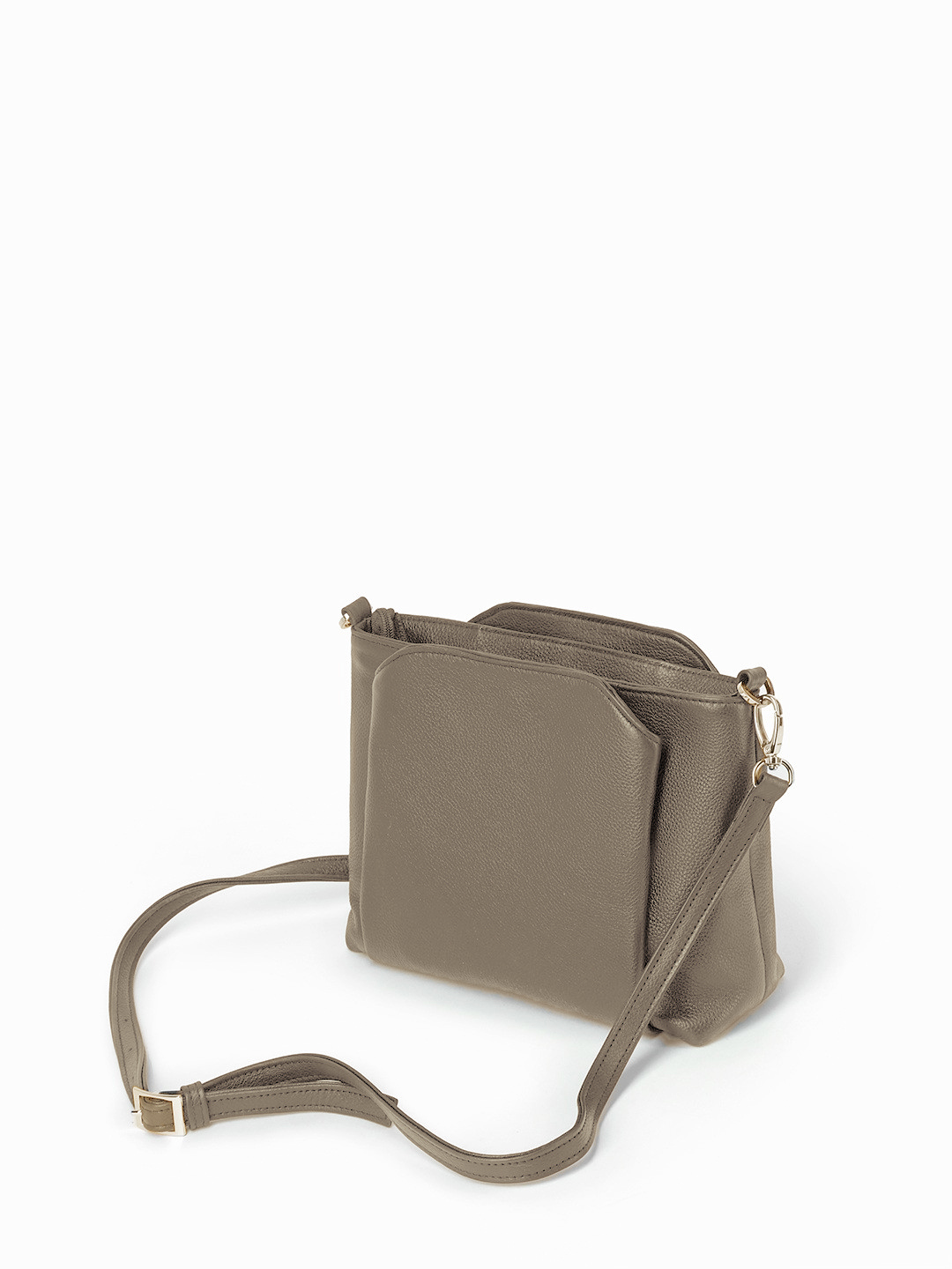 Базовая кросс-боди на плечо с круглой фирменной фурнитурой от FOLLE оттенка тауп