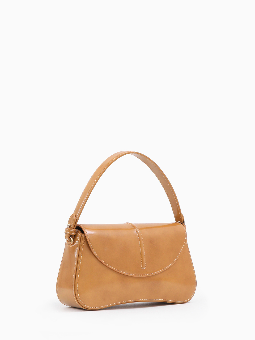 Сумка-багет с изогнутым дном и золотистой фурнитурой от Gilda Tonelli горчичного оттенка