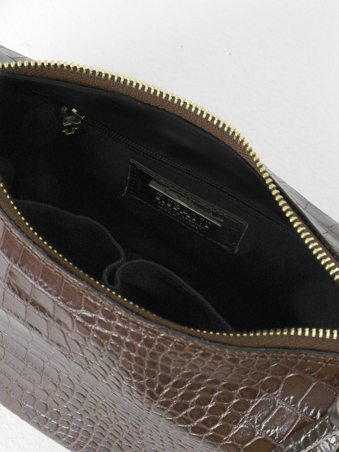 Мешок с сумкой-ручкой от RIPANI в коричневой коже со штампом под крокодила