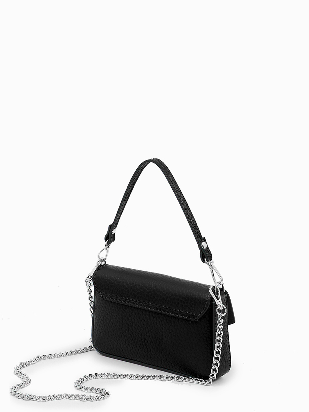 Клатч из натуральной кожи чёрного цвета с серебристой фурнитурой от BE NICE