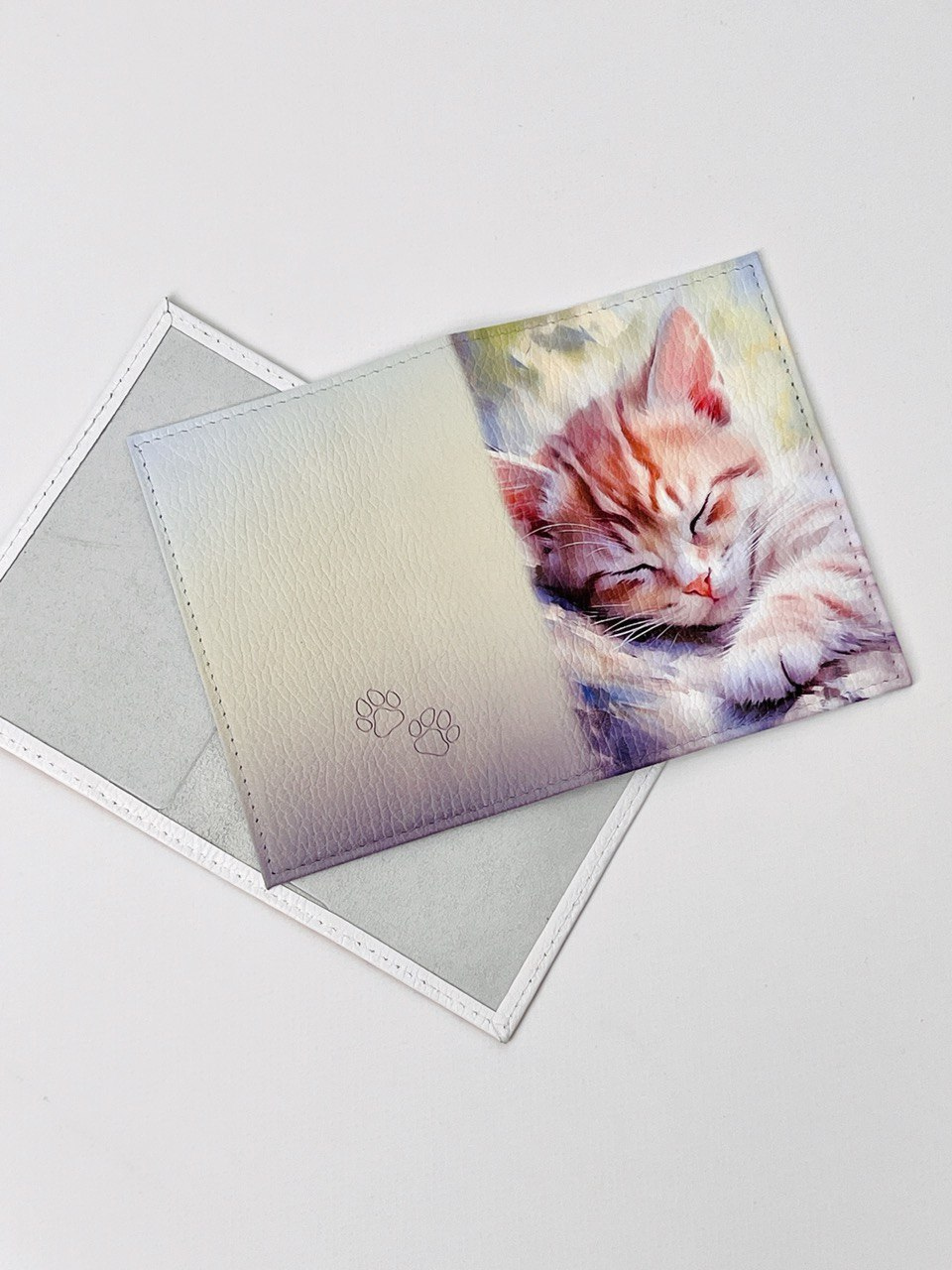 Обложка для документов от Alessandro Beato спящий котик