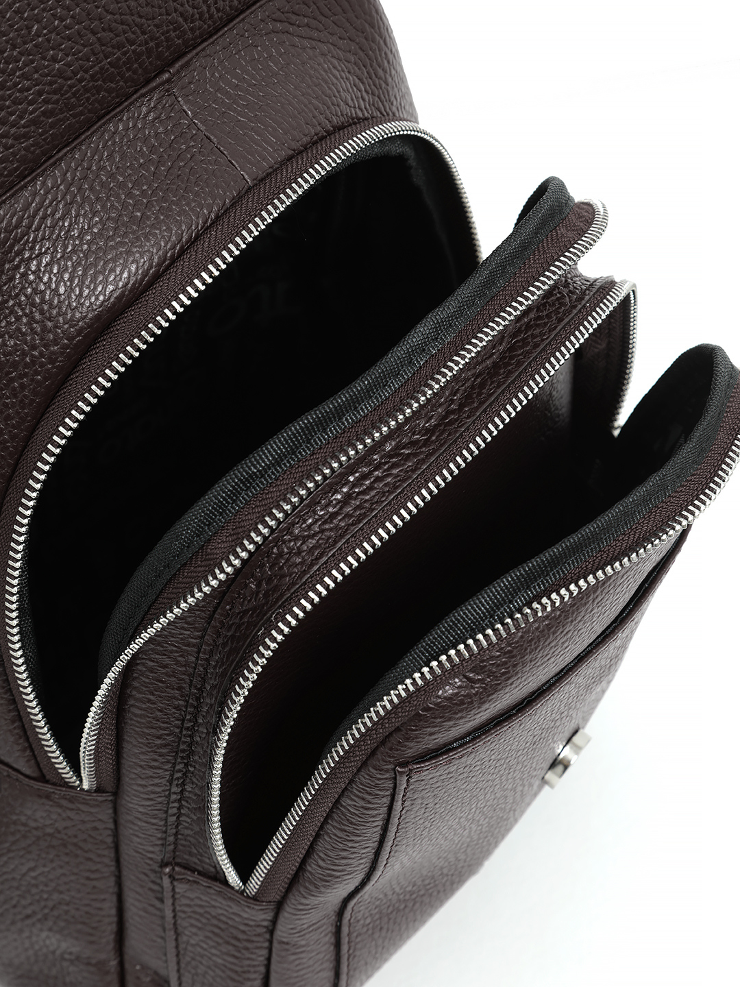 Рюкзак с полукруглым клапаном и именной гравировкой Renato Angi в коричневом оттенке