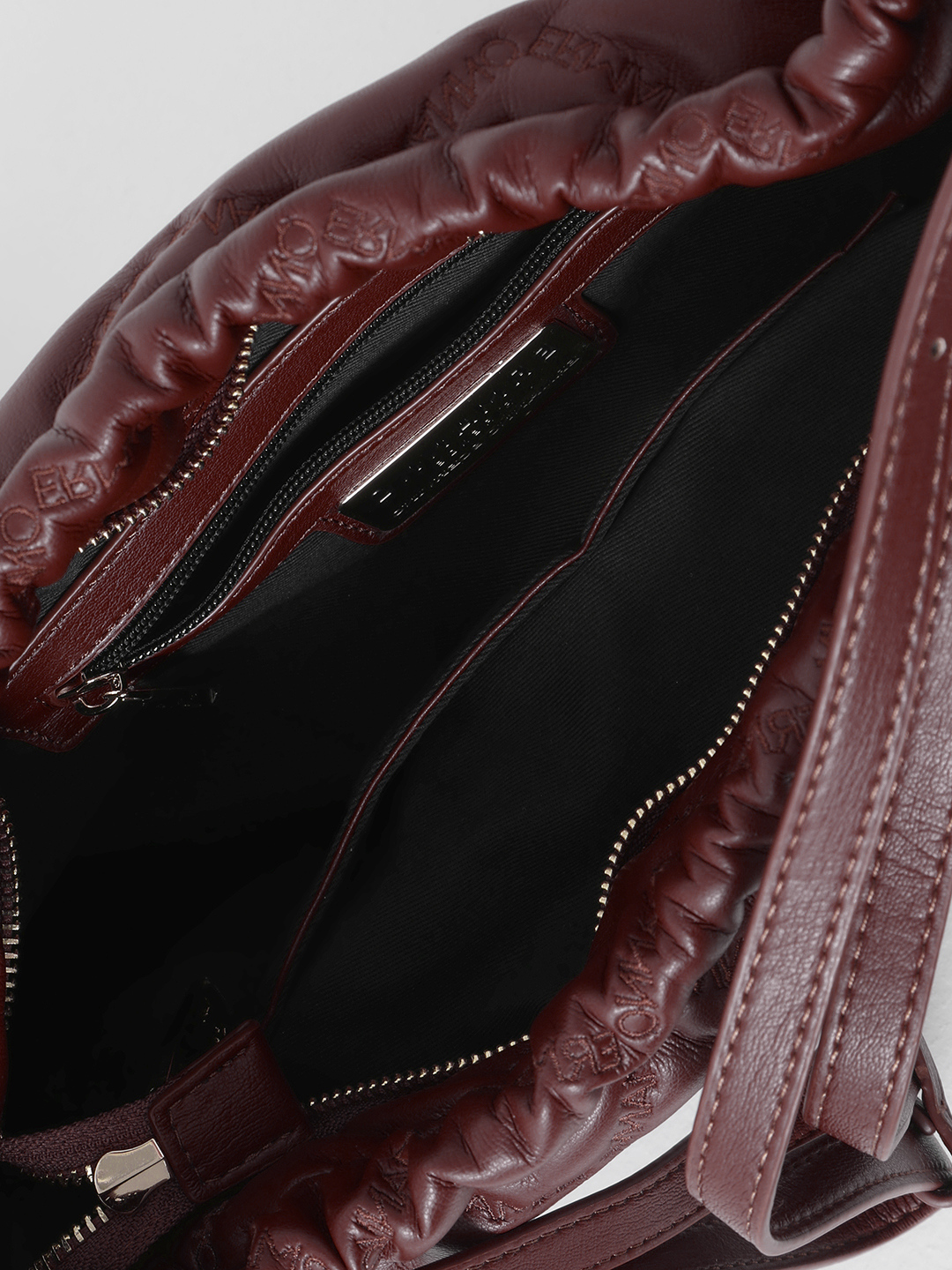 Бордовая сумка-хобо в размере L с брендированной стёжкой от ERMANNO FIRENZE