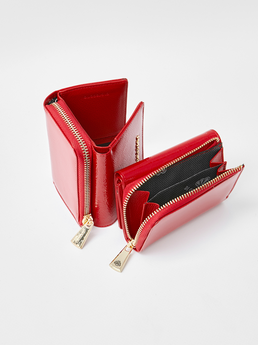 Небольшой кошелёк с металлическими буквами логотипа Di Gregorio красного цвета