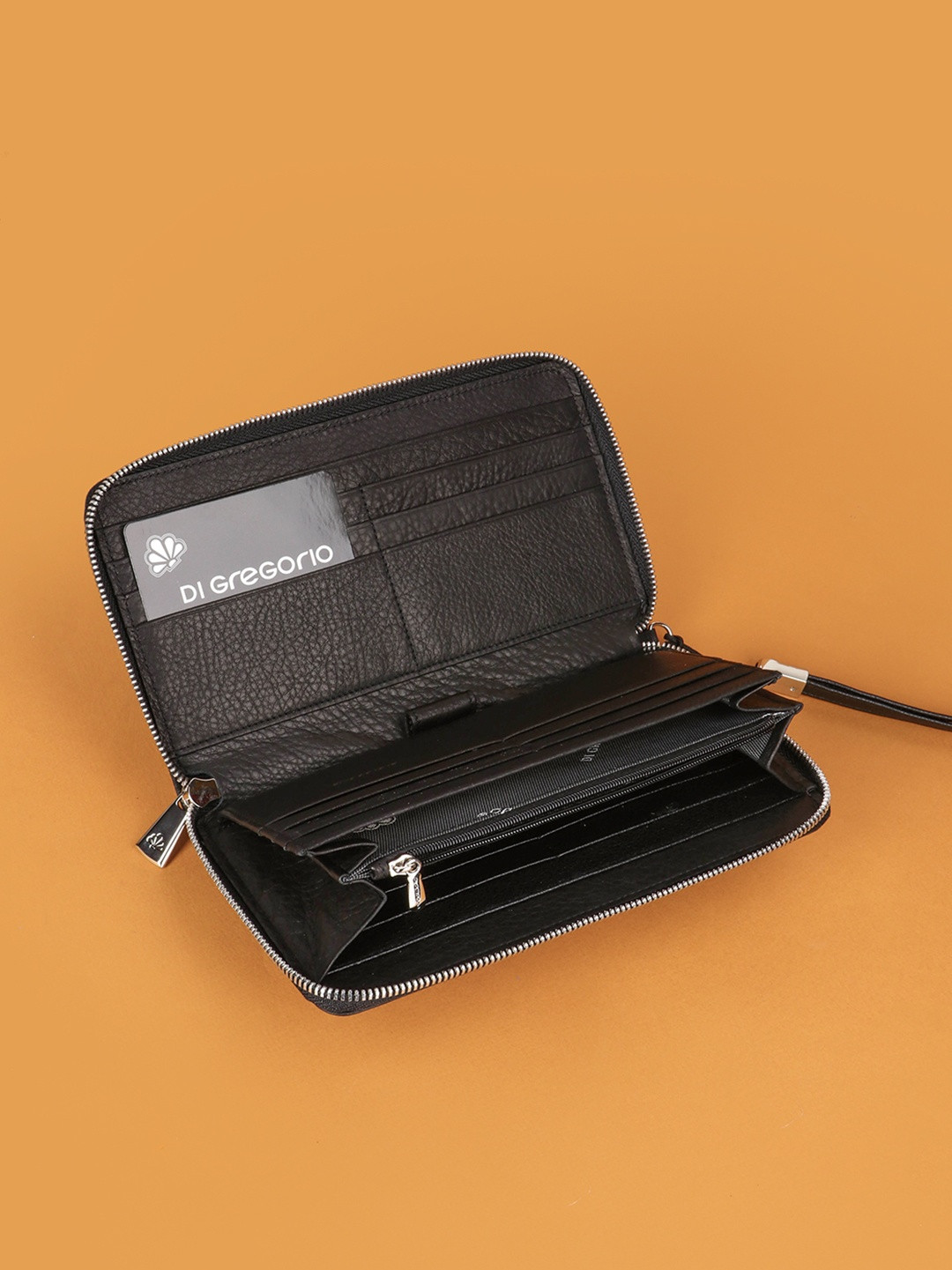 Мужской клатч-бумажник с именными буквами Di Gregorio чёрного цвета