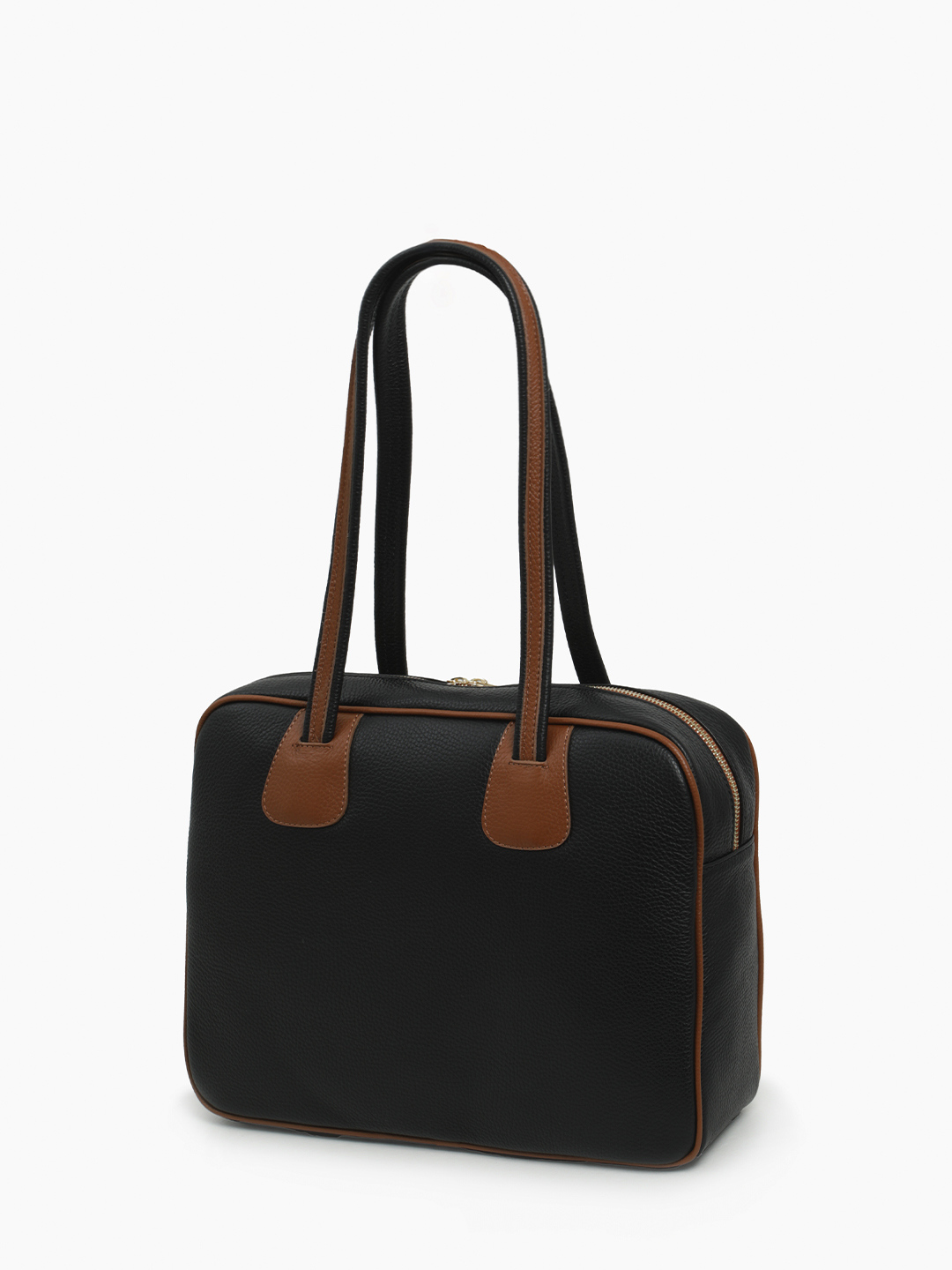 Сумка в размере L с золотистой фурнитурой от FOLLE чёрного цвета