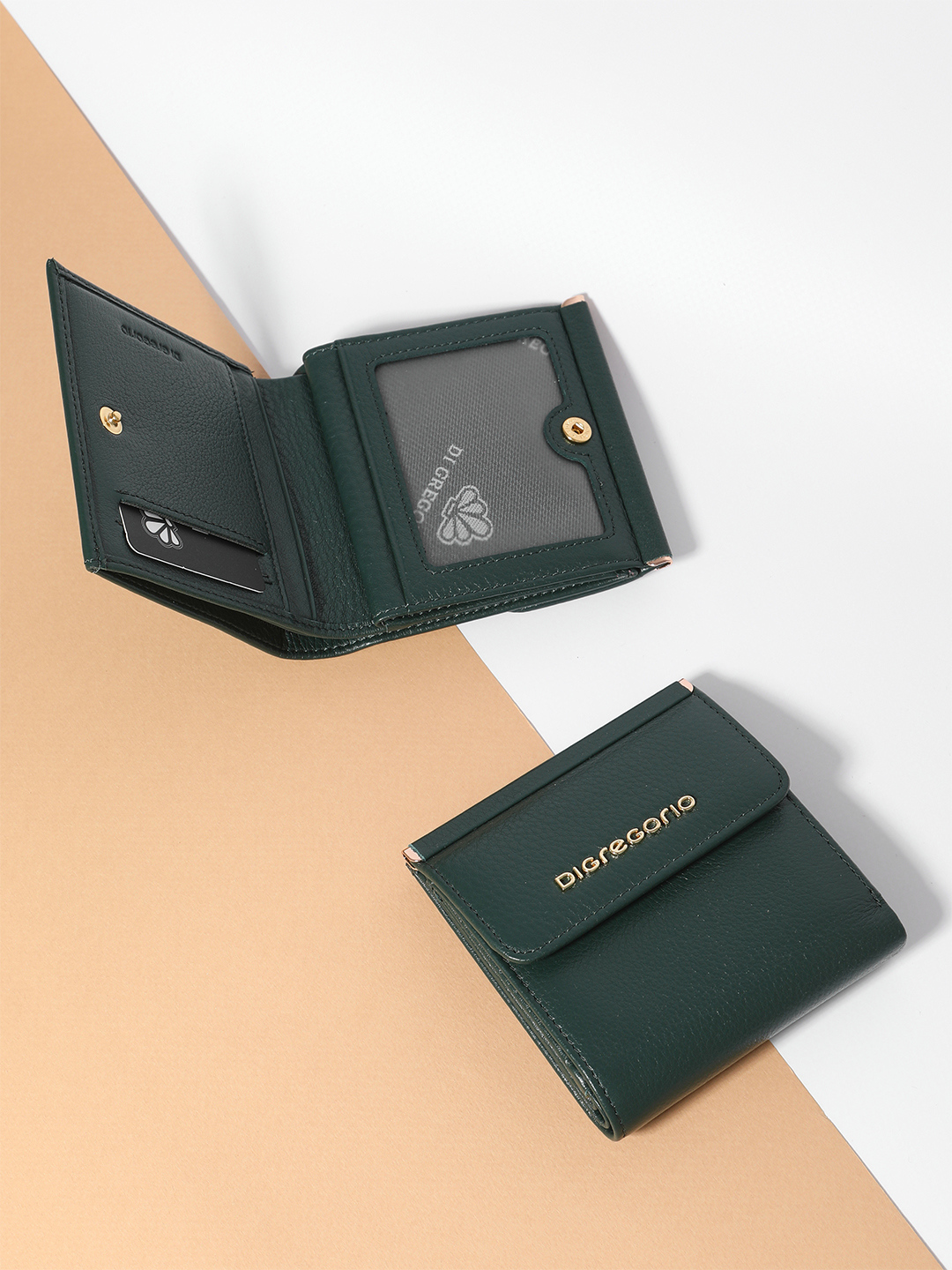 Мини-кошелёк с металлической гравировкой Di Gregorio из натуральной кожи изумрудного оттенка