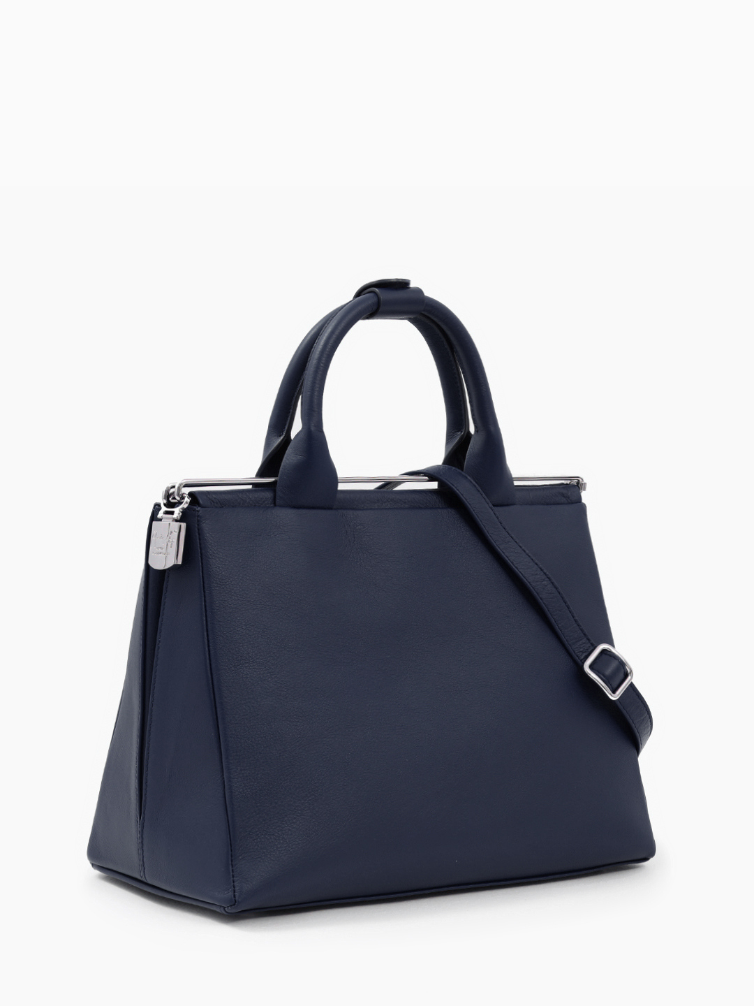 Сумка в размере М с серебристой металлической фурнитурой от Renato Angi в синем цвете